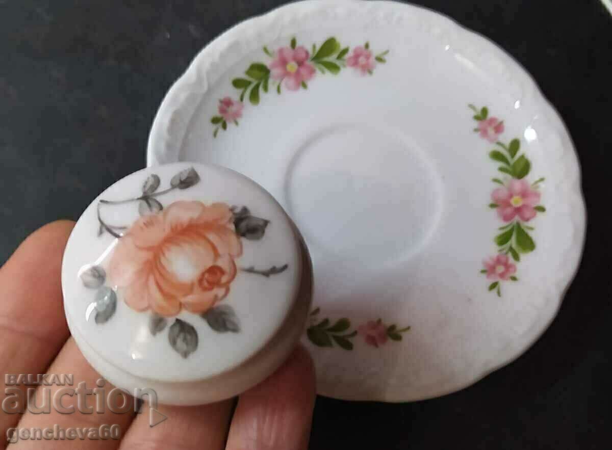 Ταμπακιέρα πορσελάνης 1984 - 5 Ταμπακιέρα πορσελάνης 1984 - 5