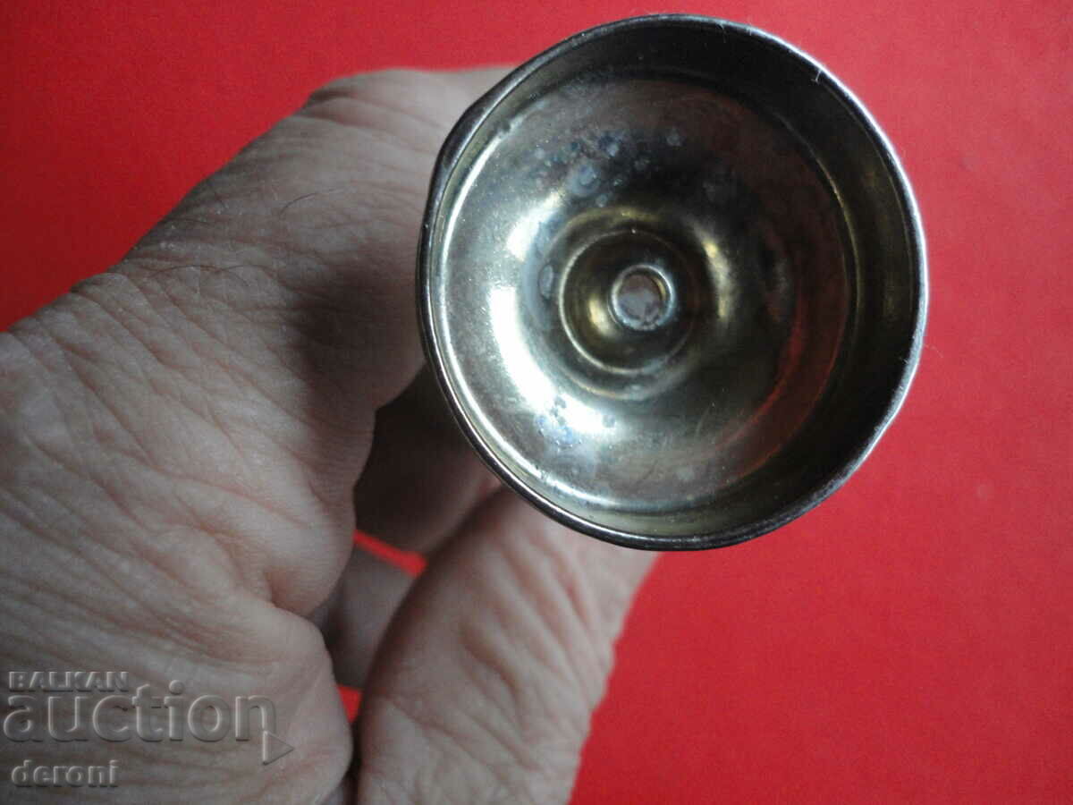 Delivery of A great bronze and onyx amphora Delivery of A great bronze and onyx amphora