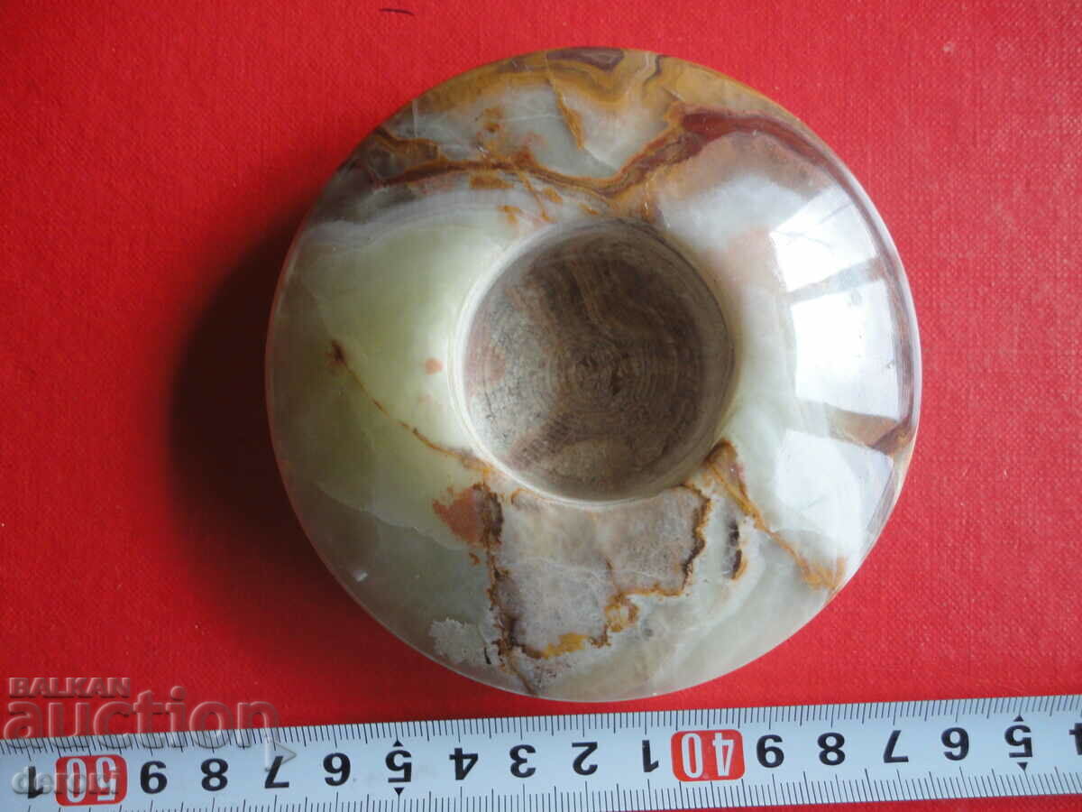 A great onyx candle holder with price 15.00 BGN | € 7.67 A great onyx candle holder with price 15.00 BGN | € 7.67