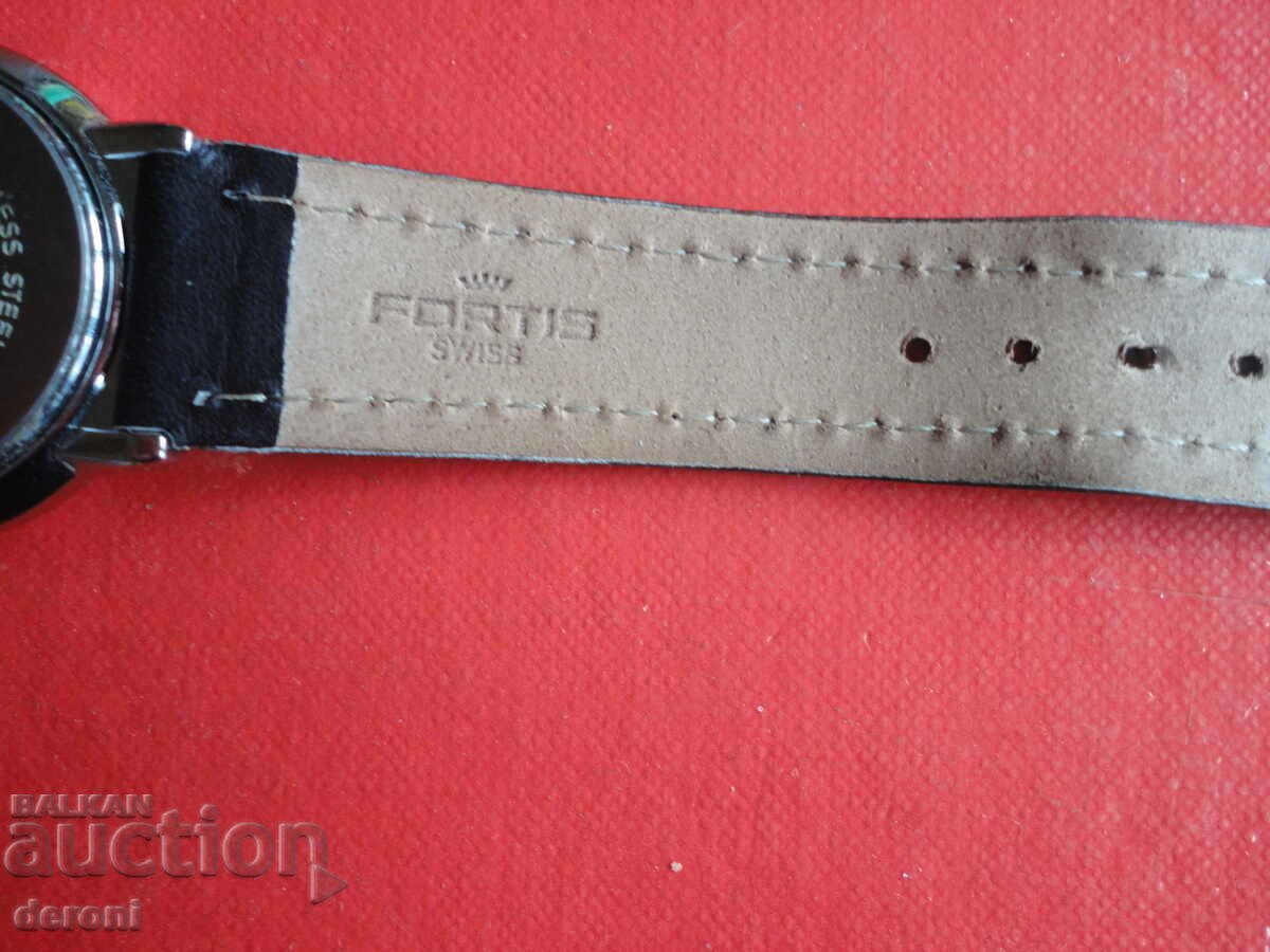 Delivery of Clariant Swiss watch Delivery of Clariant Swiss watch