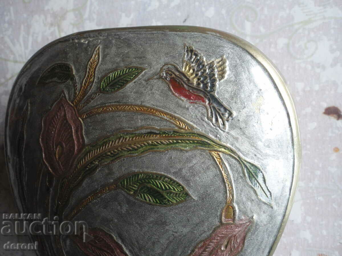 Auction Bronze vase with enamel Auction Bronze vase with enamel