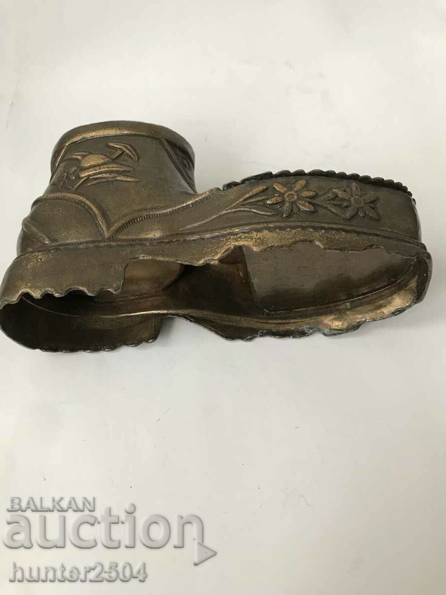 Παράδοση Μποτάκι χάλκινο τασάκι-15/7 cm