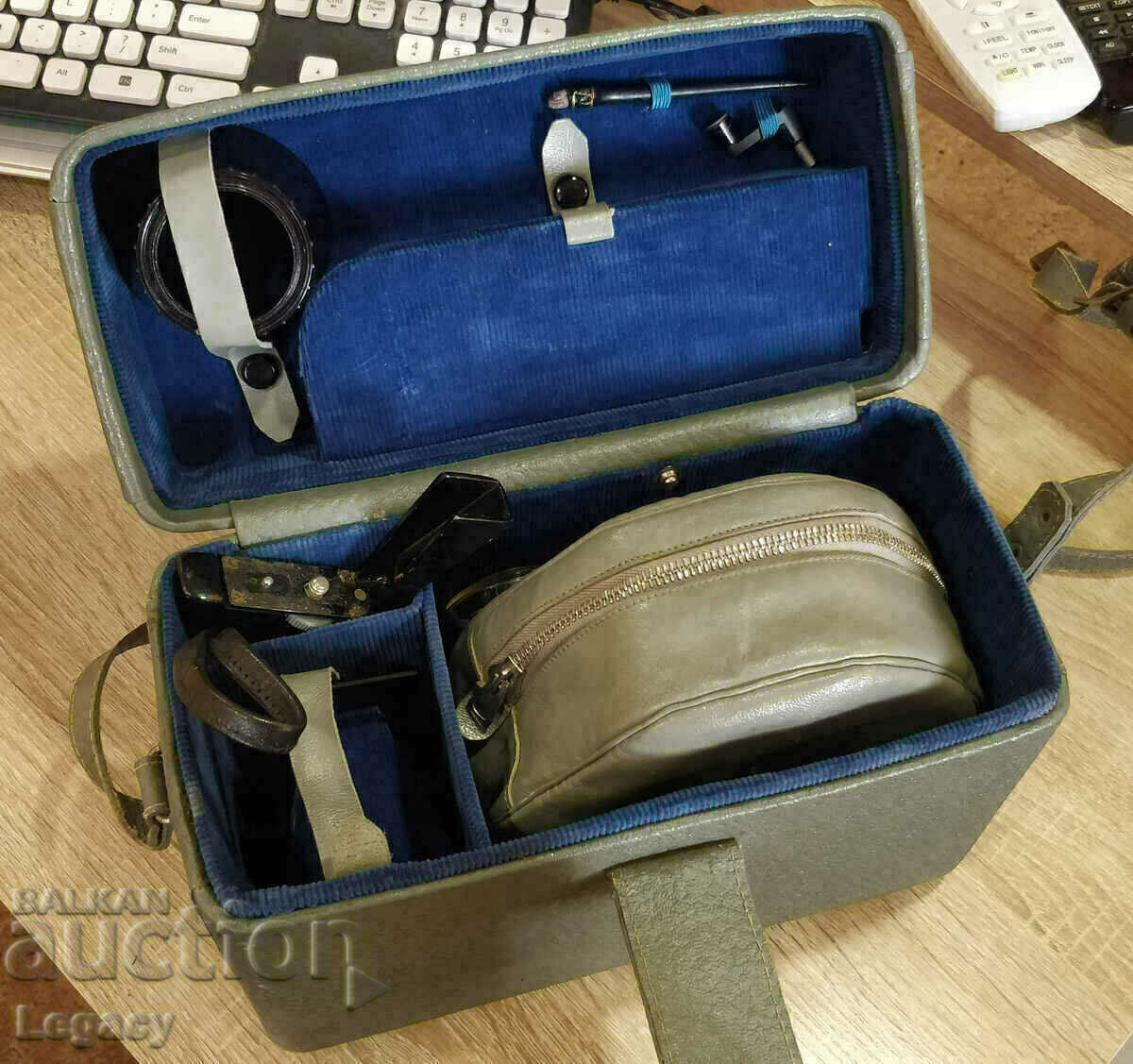 USSR LADA Camcorder with Bag and Accessories - 6