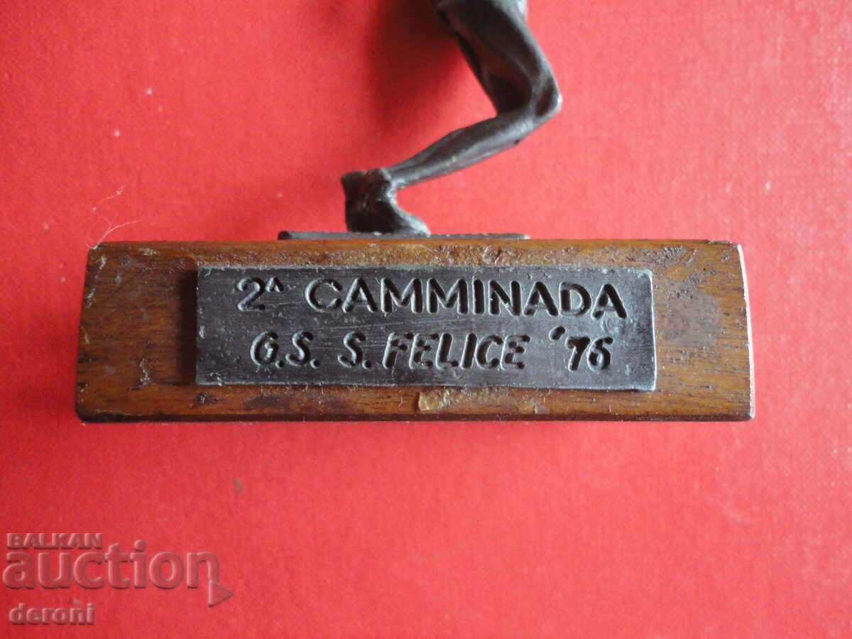 Bronze sculpture of an athlete - 5 Bronze sculpture of an athlete - 5