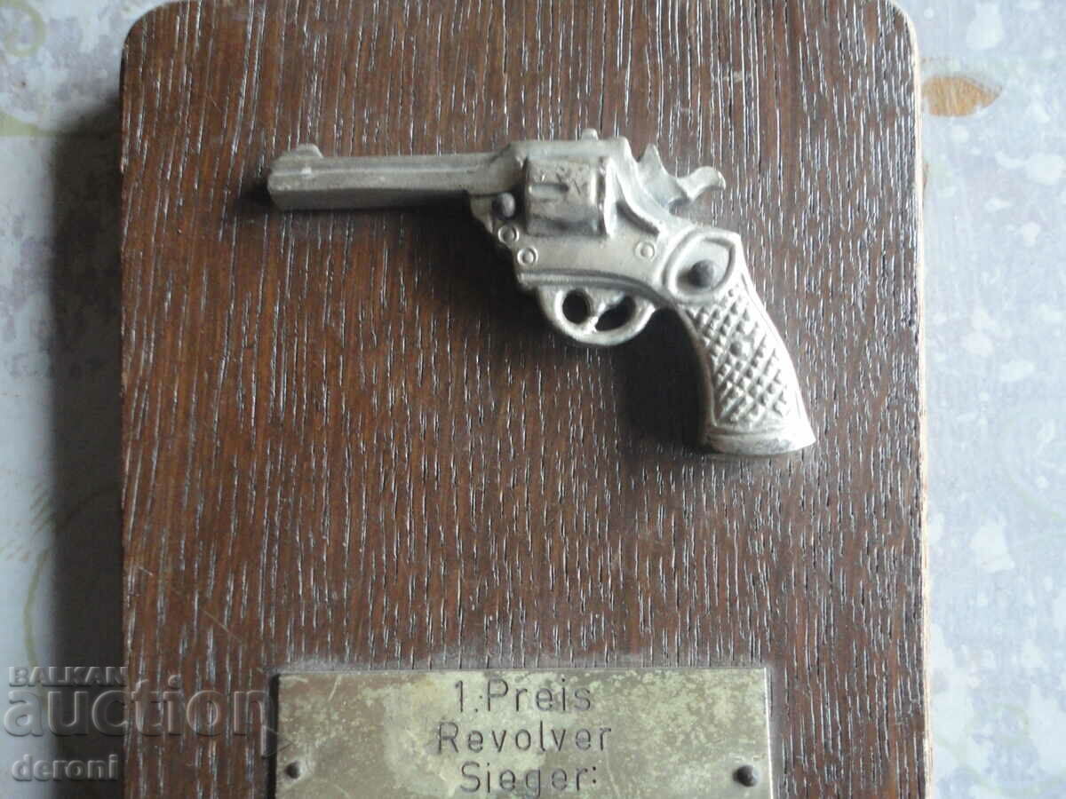 Figurină de bronz plastic Revolver Sieger - 5