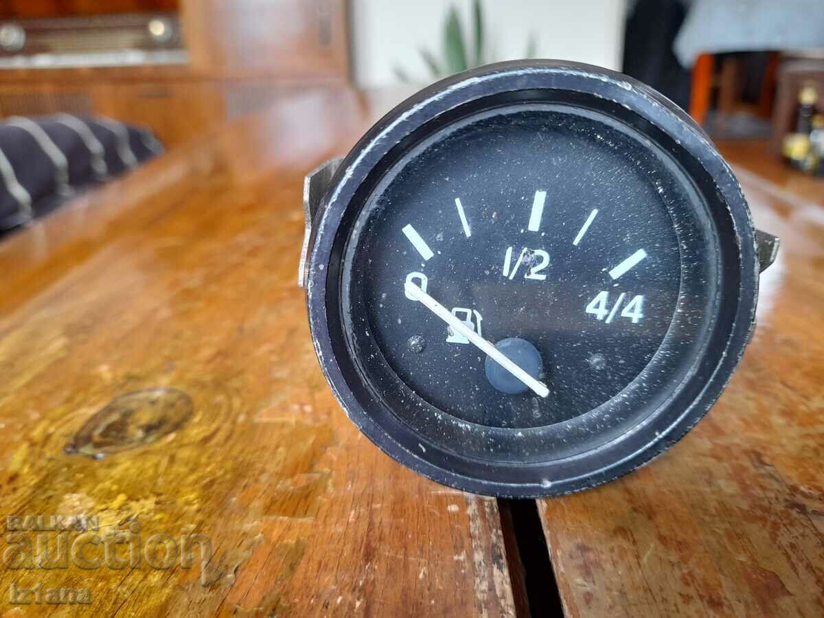 Old car fuel gauge with price 16.00 BGN | € 8.18 Old car fuel gauge with price 16.00 BGN | € 8.18