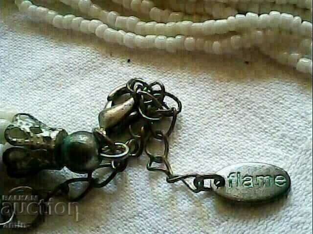 Delivery of very beautiful bead necklace