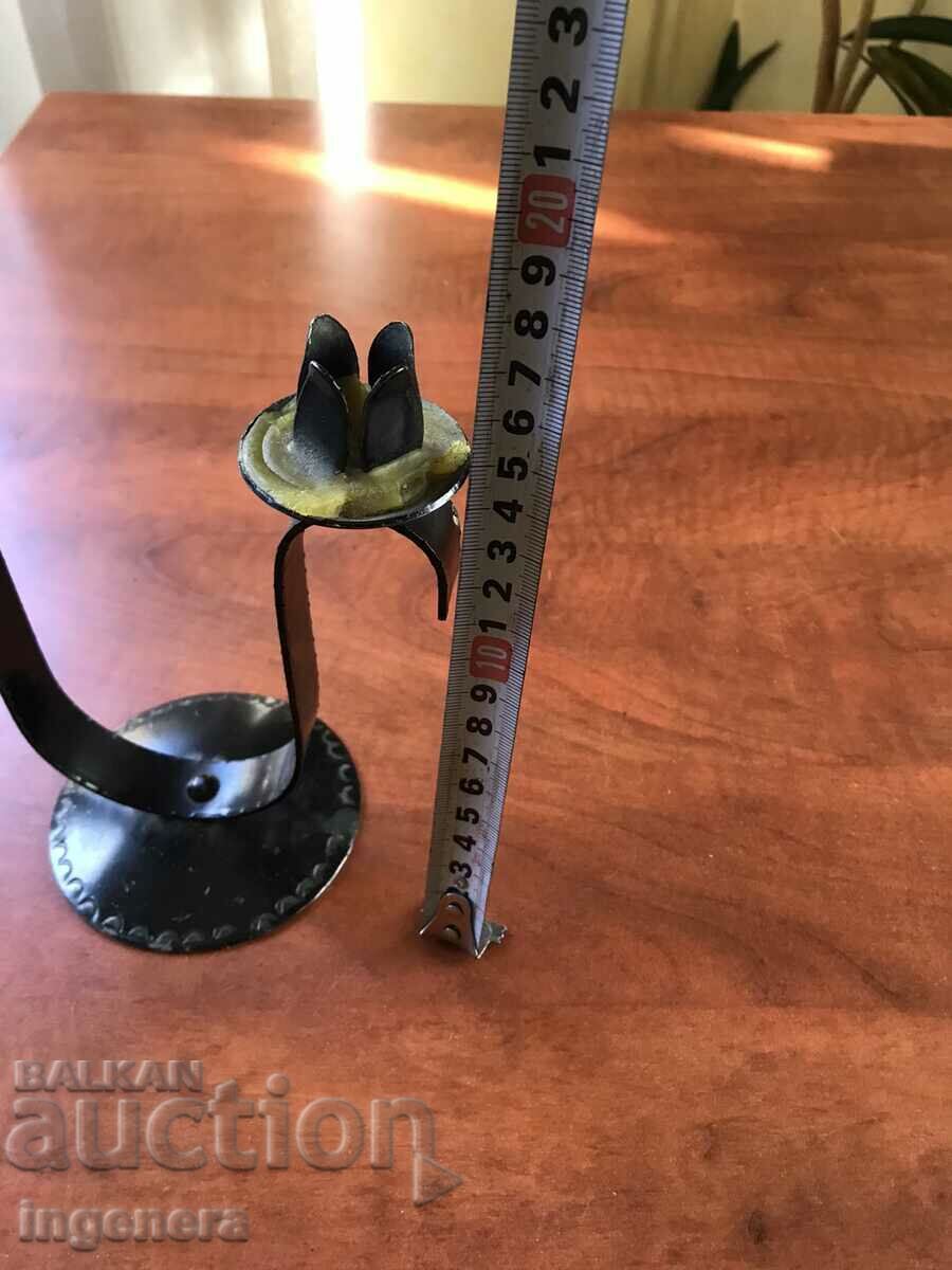 CANDLESTICK WROUGHT IRON METAL ANTIQUE PAIR with price 19.00 BGN | € 9.71 CANDLESTICK WROUGHT IRON METAL ANTIQUE PAIR with price 19.00 BGN | € 9.71
