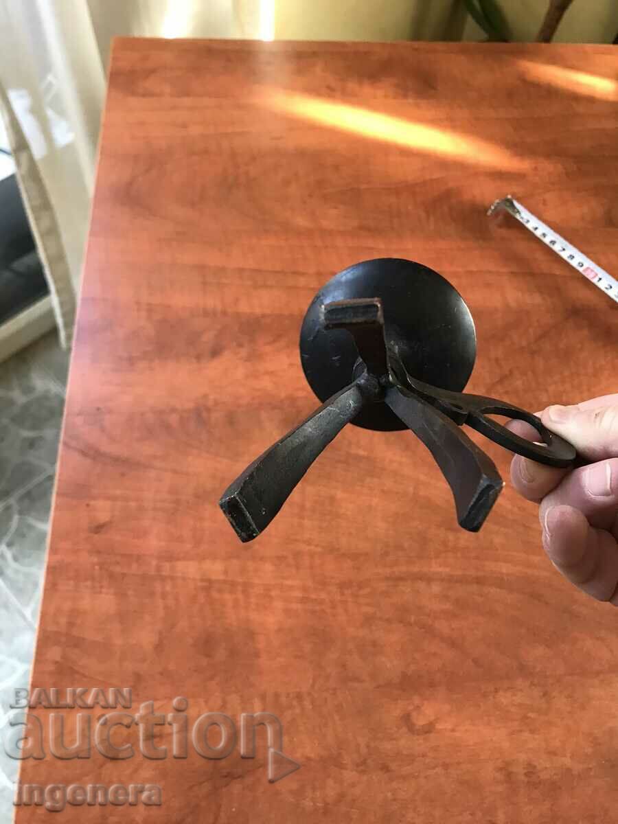 CANDLESTICK WROUGHT IRON METAL ANTIQUE SOLID - 7 CANDLESTICK WROUGHT IRON METAL ANTIQUE SOLID - 7