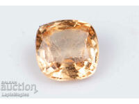 Оранжев сапфир 0.67ct нагряван cushion шлифовка