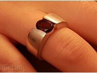 Stylish silver ring with garnet England satin silver