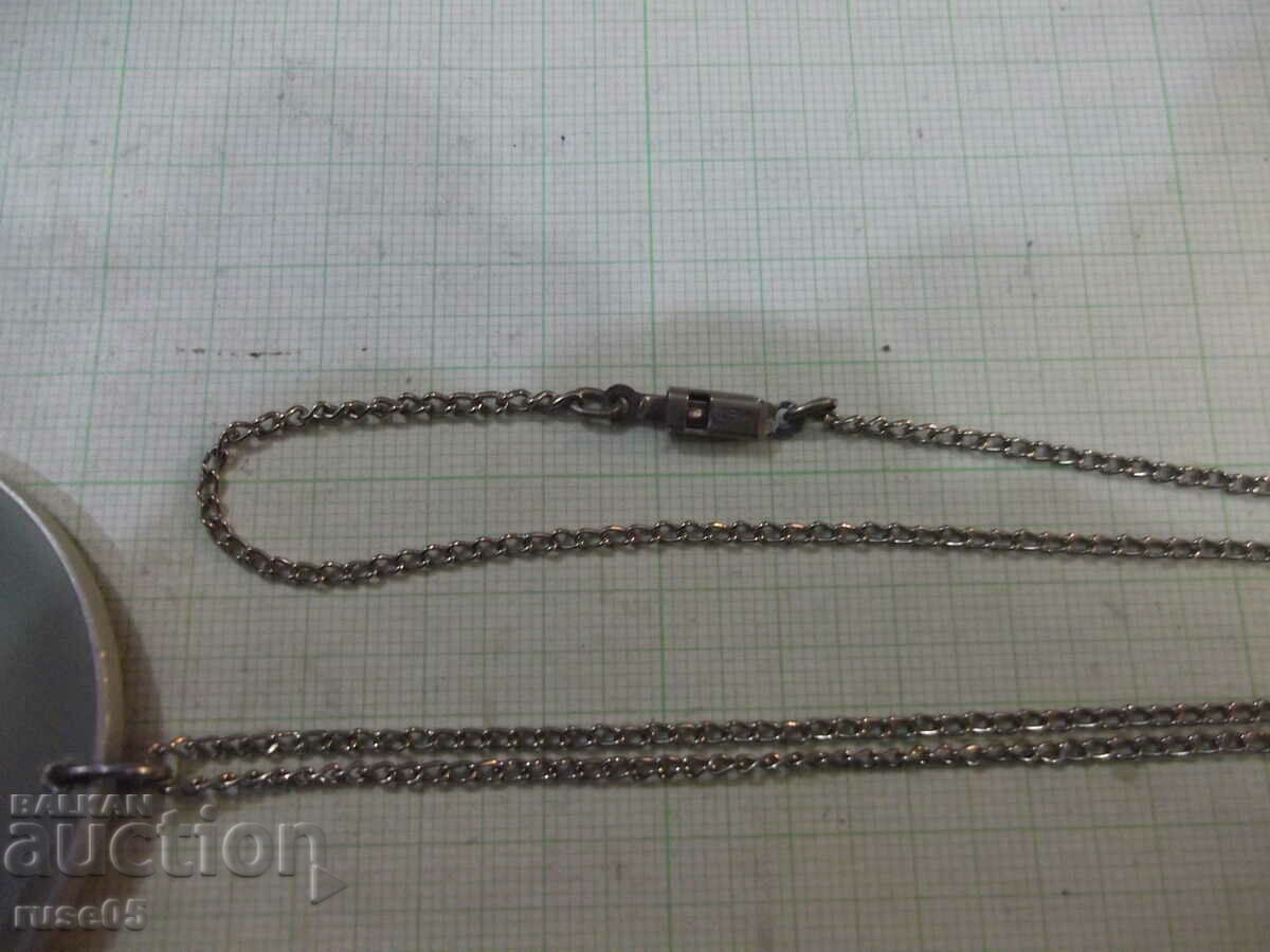 Locket with chain imitation jewelry - 22 g. with price 10.00 BGN | € 5.11 Locket with chain imitation jewelry - 22 g. with price 10.00 BGN | € 5.11