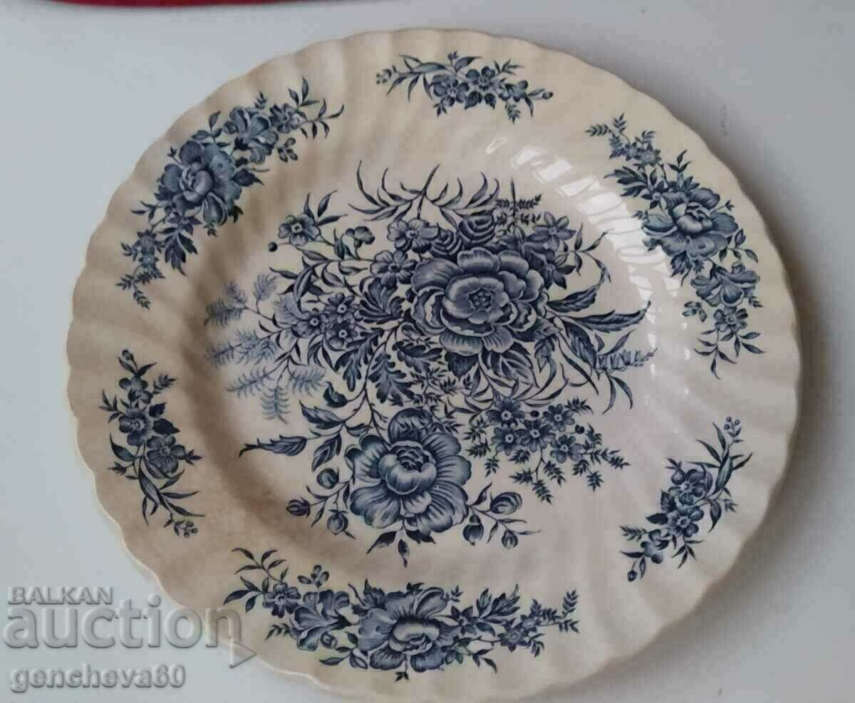 Old collectible English plate/Beacon Hill/mark with price 30.00 BGN | € 15.34