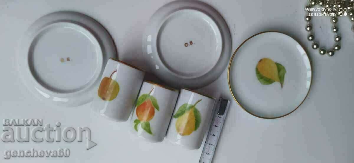 Set of porcelain for shots - 5 Set of porcelain for shots - 5