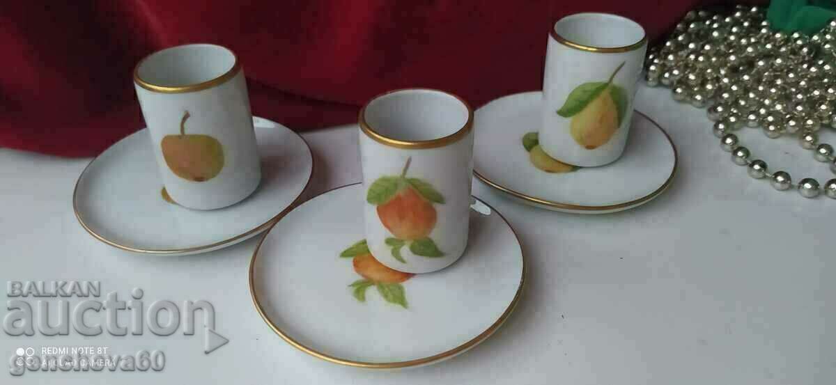 Set of porcelain for shots - 7 Set of porcelain for shots - 7