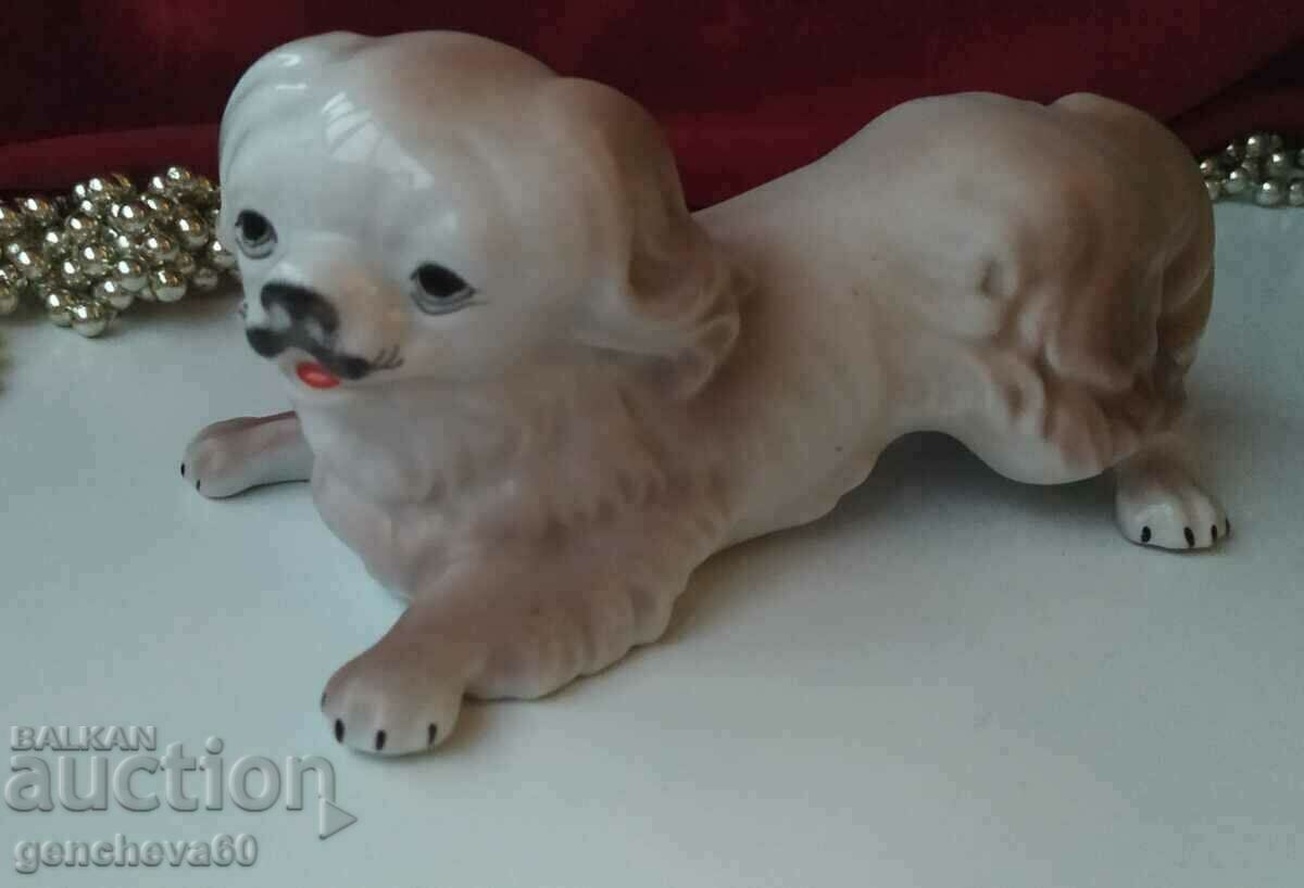 Porcelain Pekingese dog/Romania