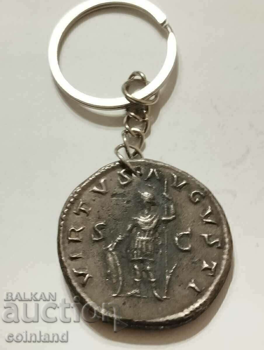 Breloc Monede Romane - REPRODUCERE REPLICA cu preț € 6.00 | 11.74 BGN