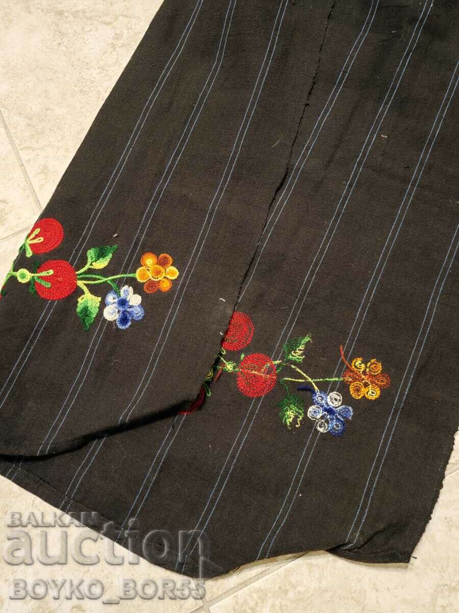 Auction Authentic Antique Duke's Apron from Folk Costume Auction Authentic Antique Duke's Apron from Folk Costume