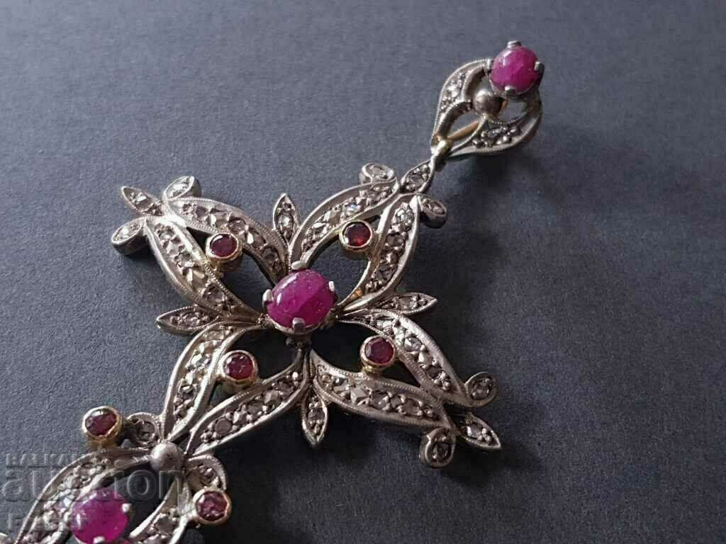 Auction Star Cross silver and gold 21.6K diamonds and rubies Auction Star Cross silver and gold 21.6K diamonds and rubies