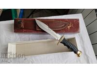 Spanish interesting knife dagger blade Muela mint