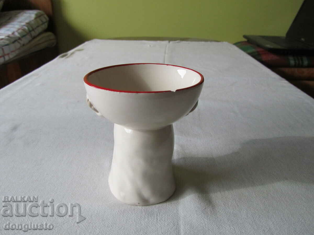 Porcelain cup from Dubai with price € 2.56 | 5.01 BGN
