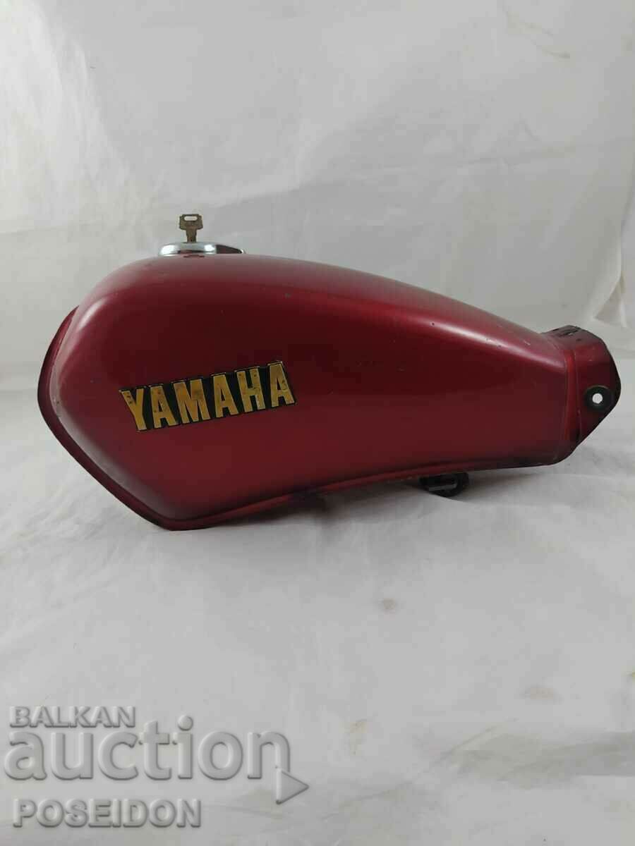 ΔΕΞΑΜΕΝΟ ΓΙΑ ΜΟΤΟΣΥΚΛΕΤΑ YAMAHA, CAFE RACER