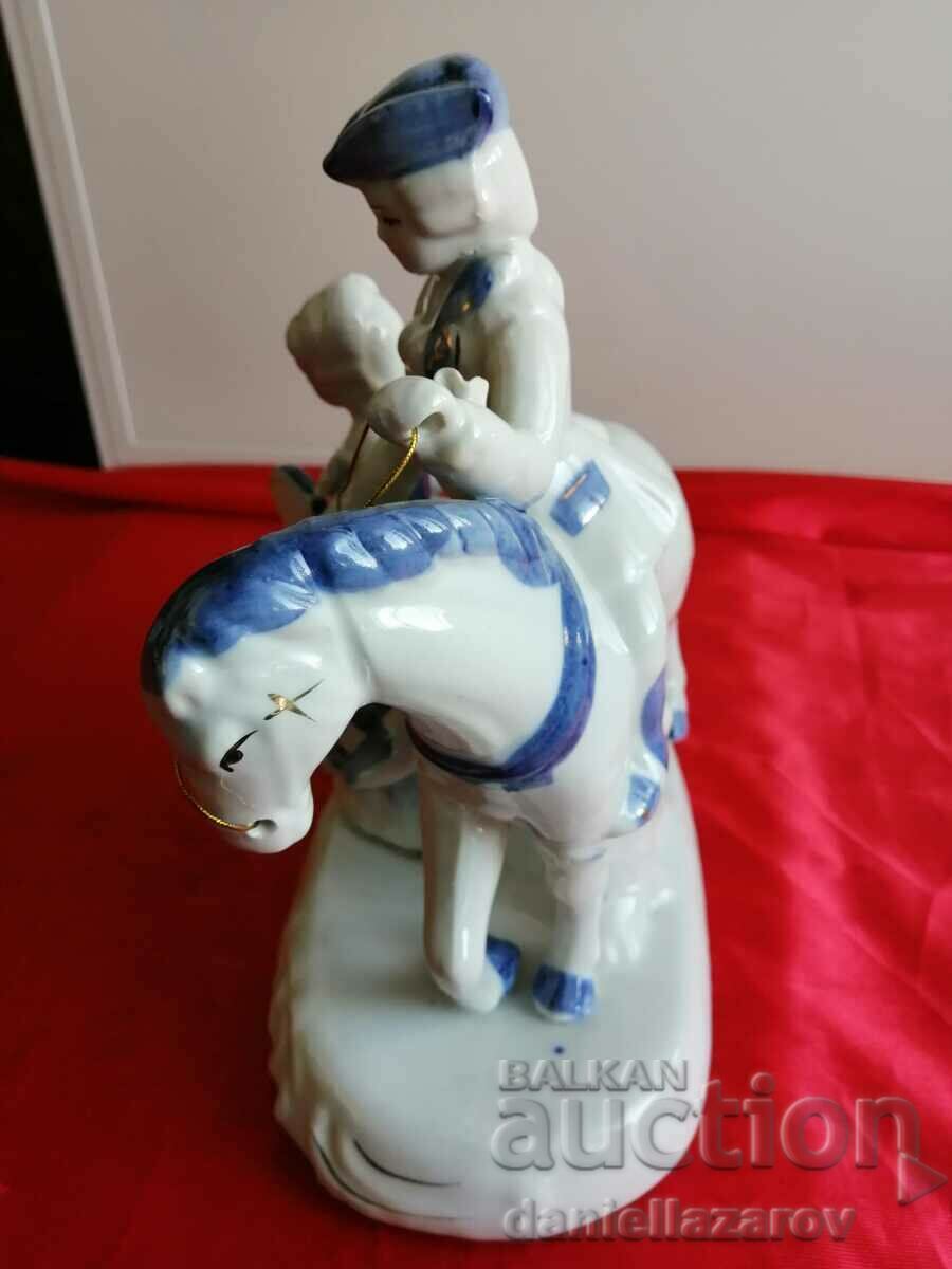 Old French Porcelain Statuette, Couple with Horse - 6 Old French Porcelain Statuette, Couple with Horse - 6