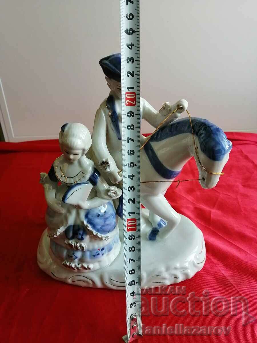 Old French Porcelain Statuette, Couple with Horse - 7 Old French Porcelain Statuette, Couple with Horse - 7