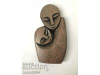 Mother with child - stone, 12/6 cm