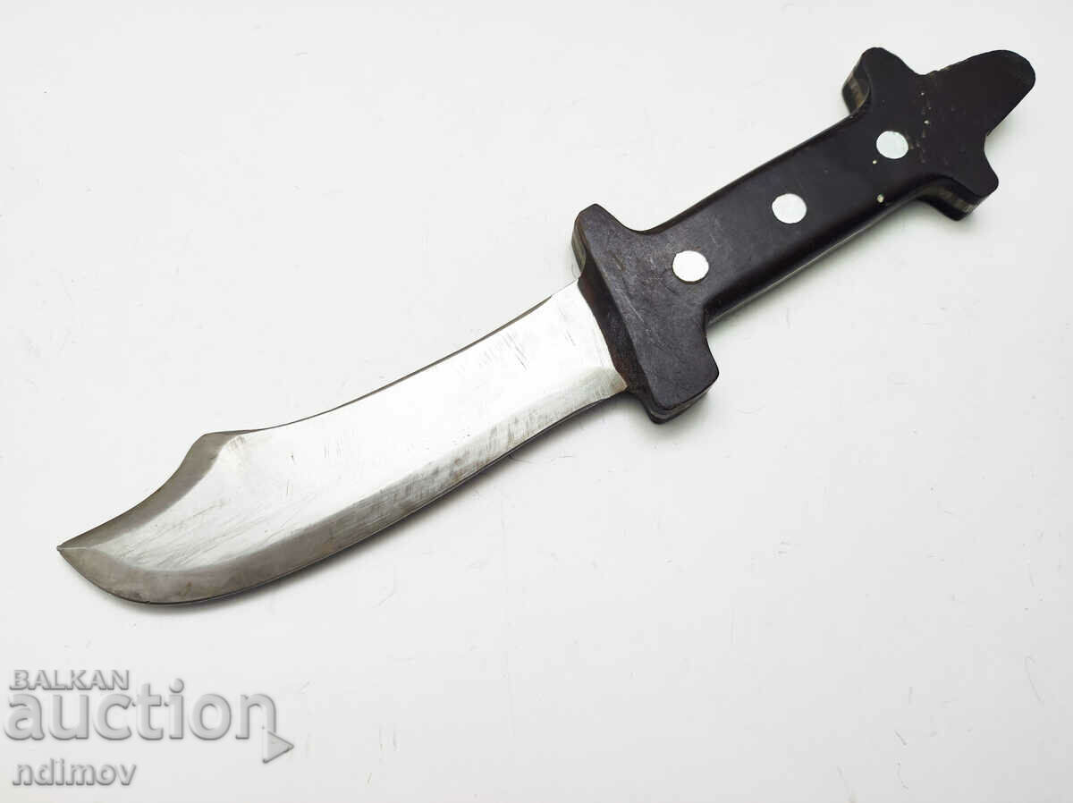 An interesting large soca knife with price 45.00 BGN | € 23.01 An interesting large soca knife with price 45.00 BGN | € 23.01