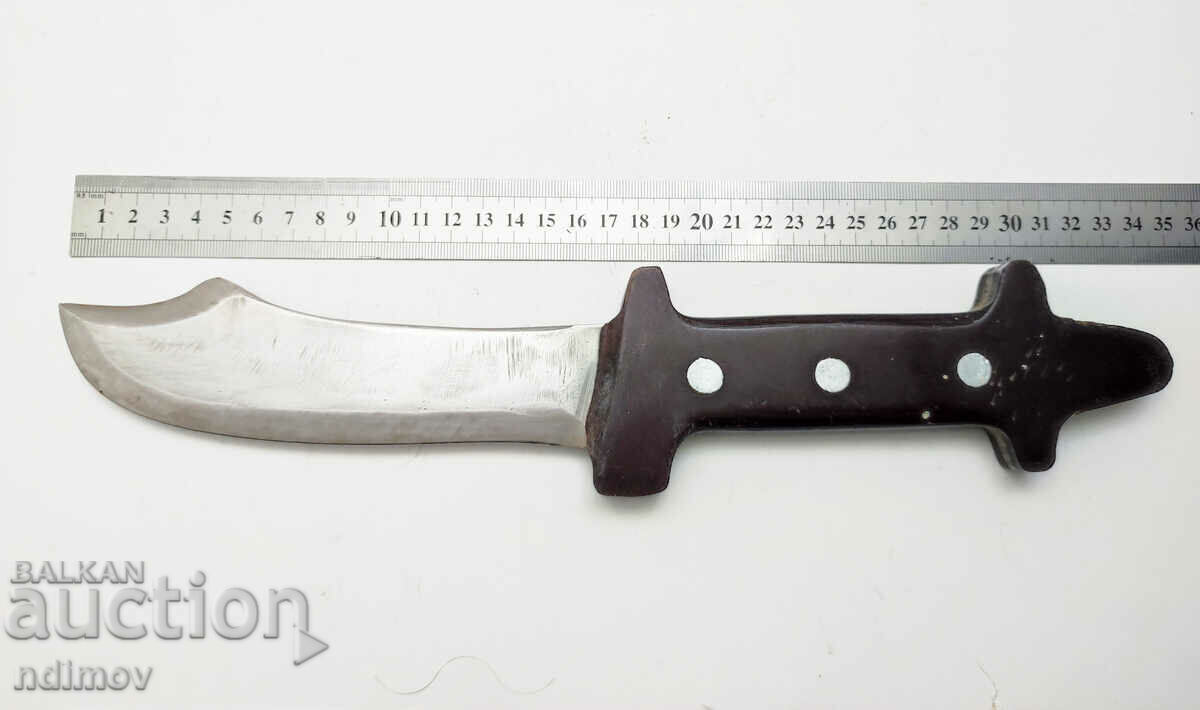 An interesting large soca knife