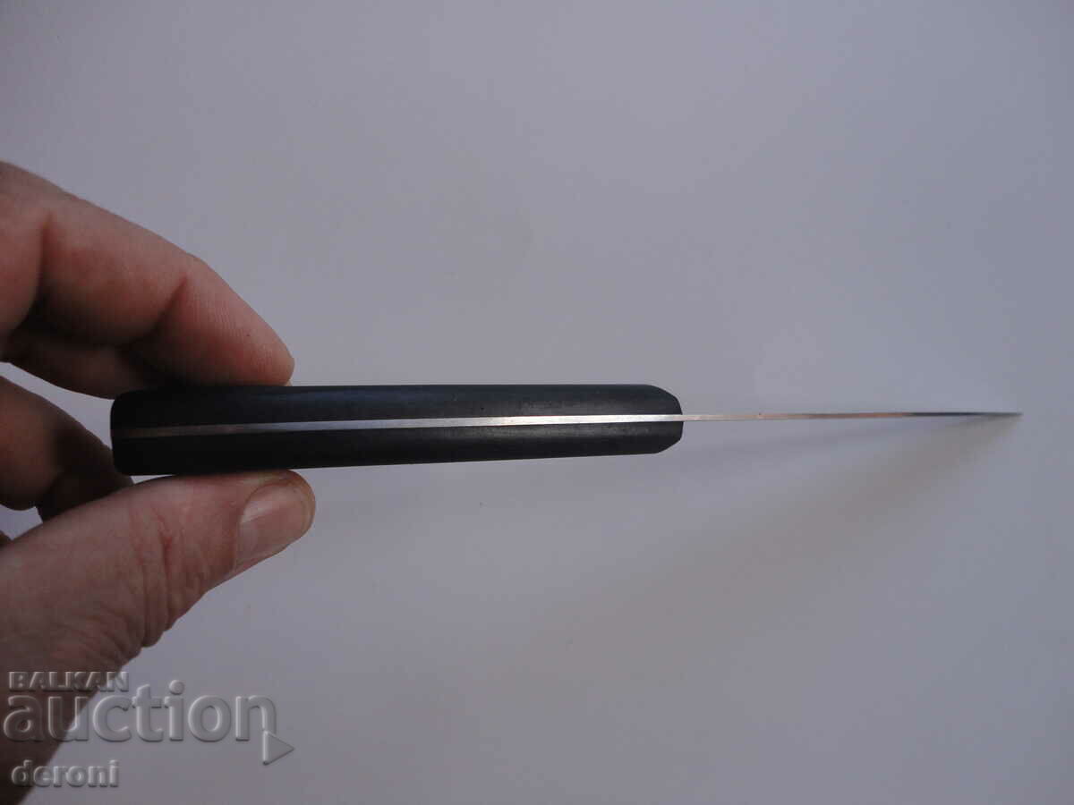 Delivery of German Monogram knife Delivery of German Monogram knife