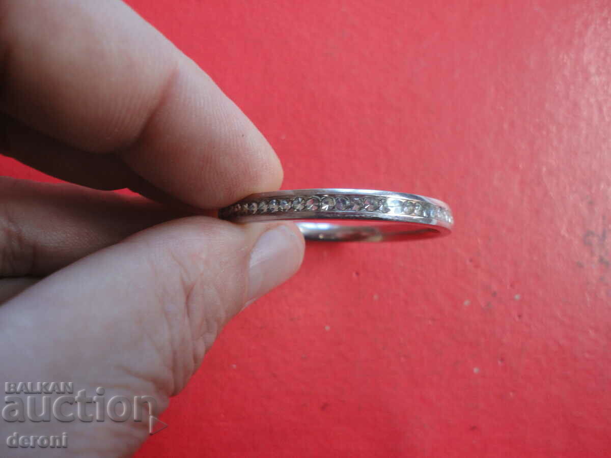 Delivery of Designer bracelet Melano Delivery of Designer bracelet Melano