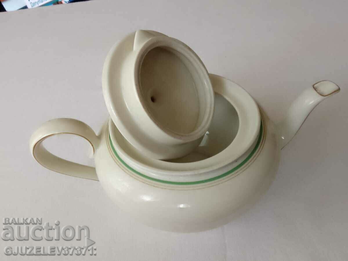 Παλιά πορσελάνινη τσαγιέρα με τιμή 349.00 BGN | € 178.44 Παλιά πορσελάνινη τσαγιέρα με τιμή 349.00 BGN | € 178.44