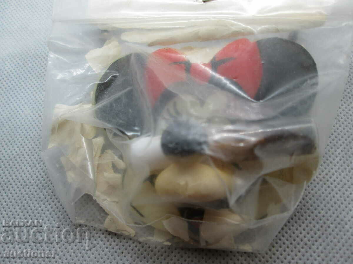 ΠΑΛΙΑ ΠΑΙΔΙΚΗ ΚΡΕΜΑΣΤΡΑ ΜΙΚΥ ΜΟΥΣ ΝΕΑ 1980's με τιμή 20.00 BGN | € 10.23 ΠΑΛΙΑ ΠΑΙΔΙΚΗ ΚΡΕΜΑΣΤΡΑ ΜΙΚΥ ΜΟΥΣ ΝΕΑ 1980's με τιμή 20.00 BGN | € 10.23