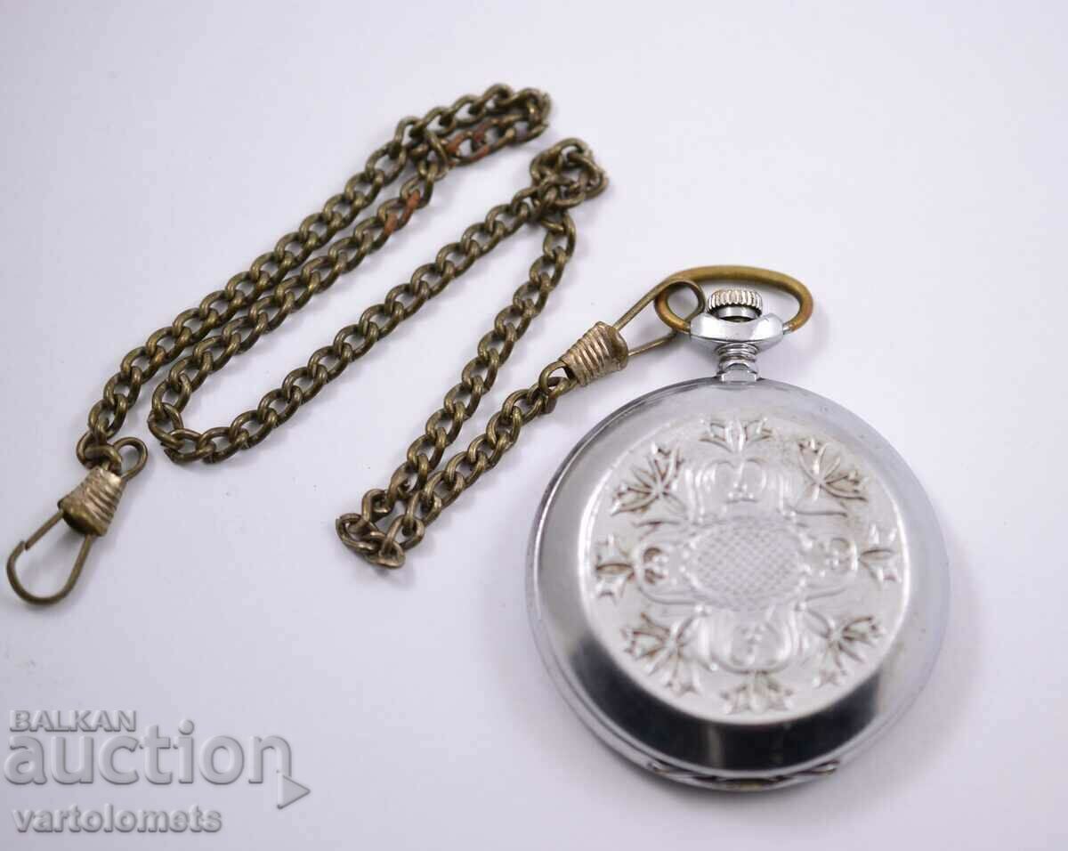 Ceas de buzunar vintage LIGHTNING - functional cu preț € 25.00 | 48.90 BGN