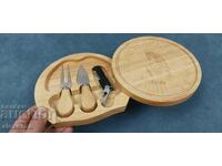 Wooden cheese set