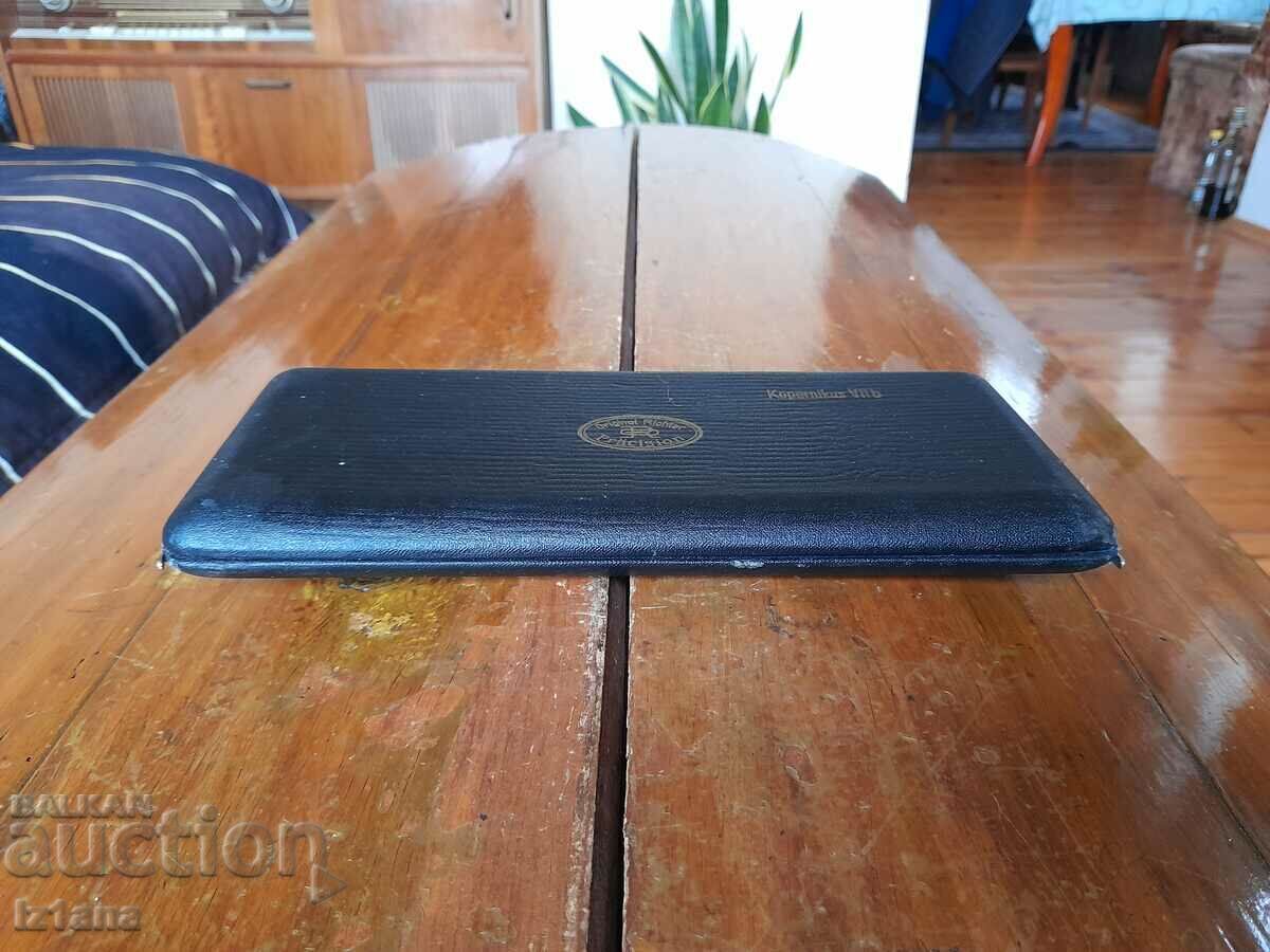 Old box of Richter Koprernikus calipers Old box of Richter Koprernikus calipers