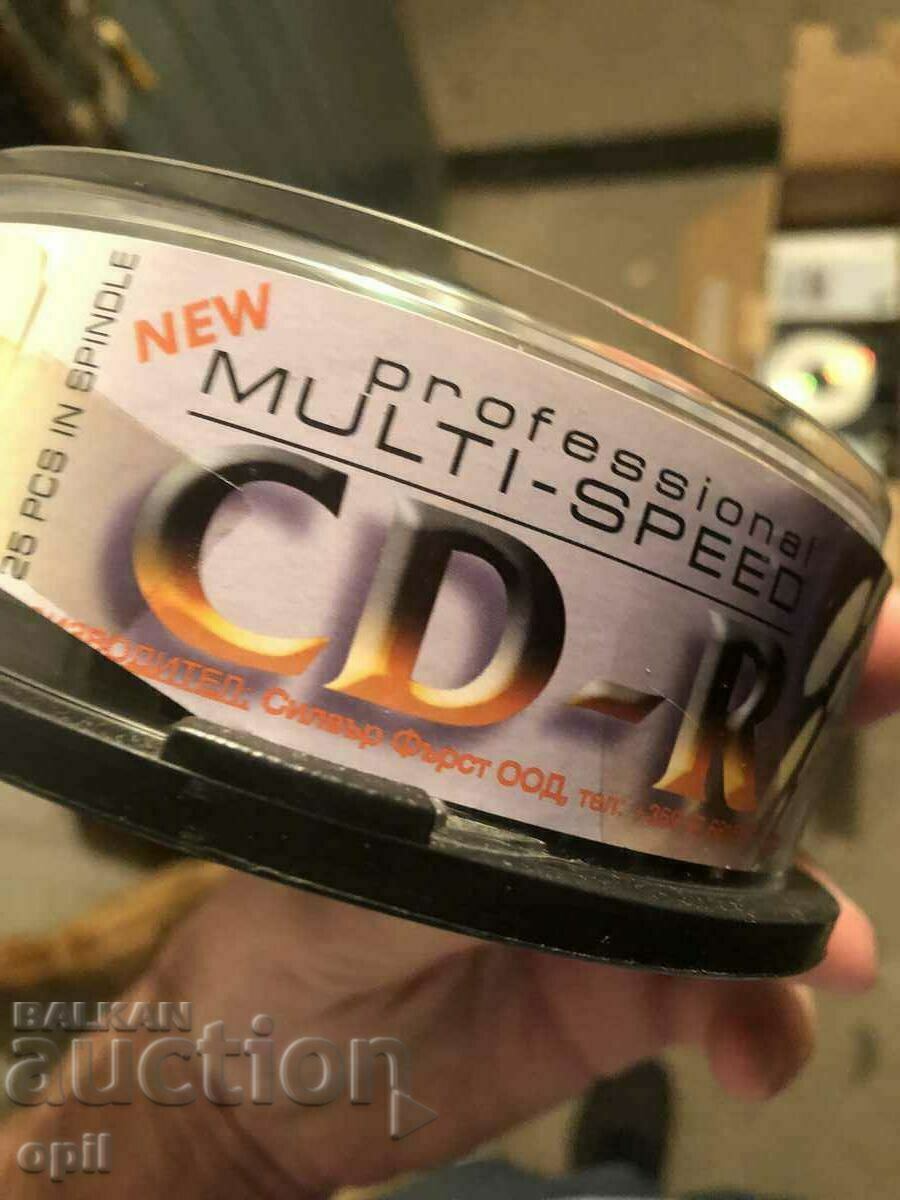 Lot of 25 DVD discs and 25 CD-R discs - 5