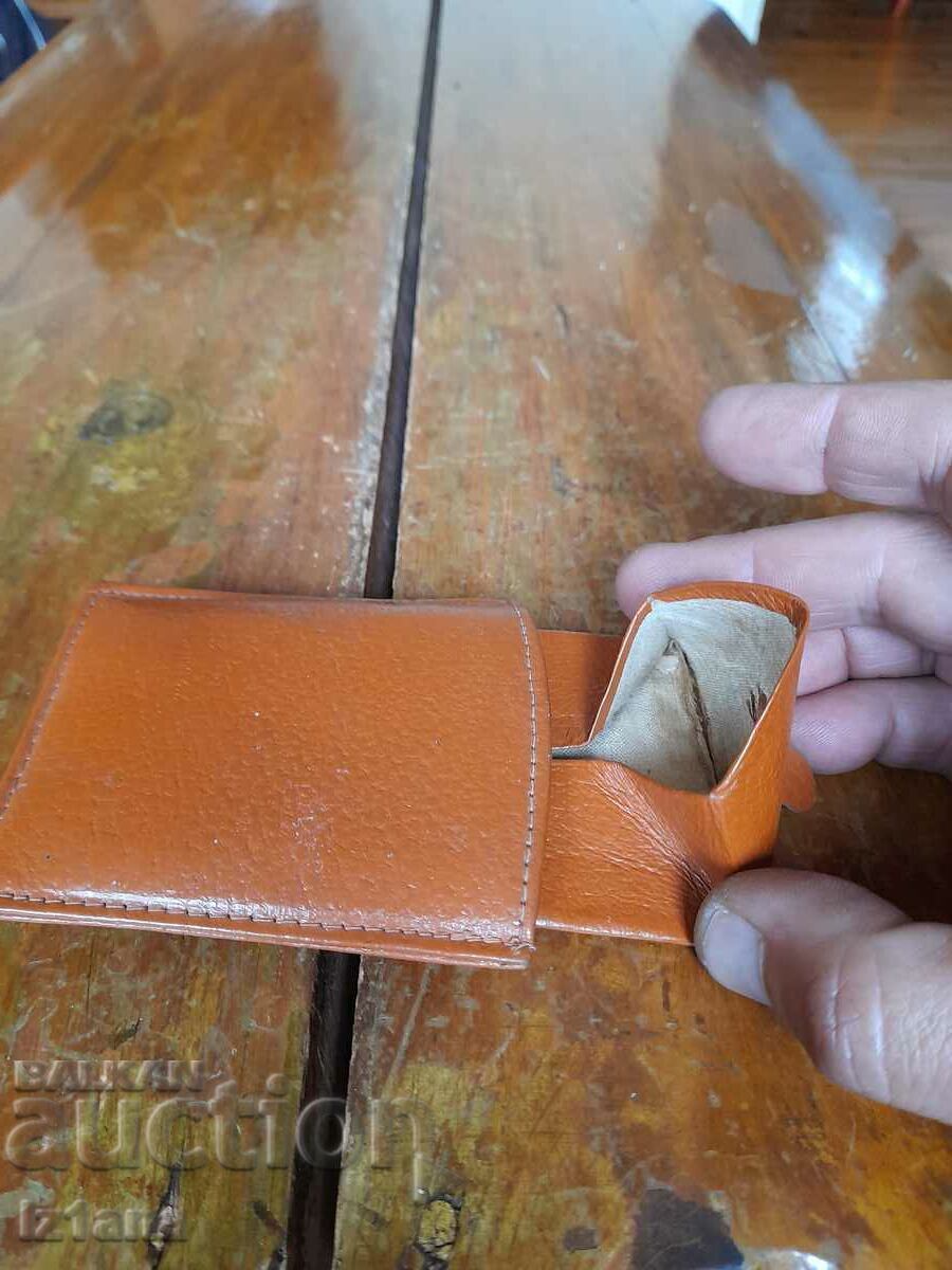 Παράδοση Παλιό δερμάτινο πορτοφόλι Παράδοση Παλιό δερμάτινο πορτοφόλι