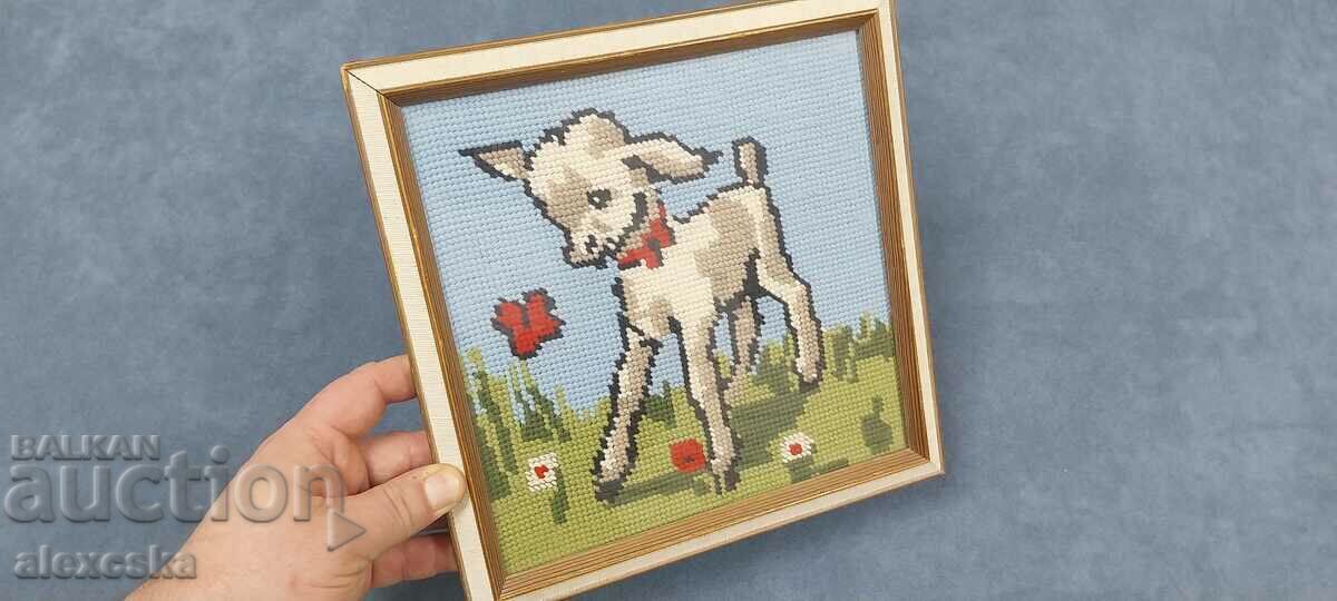 Παλιά ταπετσαρία με τιμή 20.00 BGN | € 10.23 Παλιά ταπετσαρία με τιμή 20.00 BGN | € 10.23