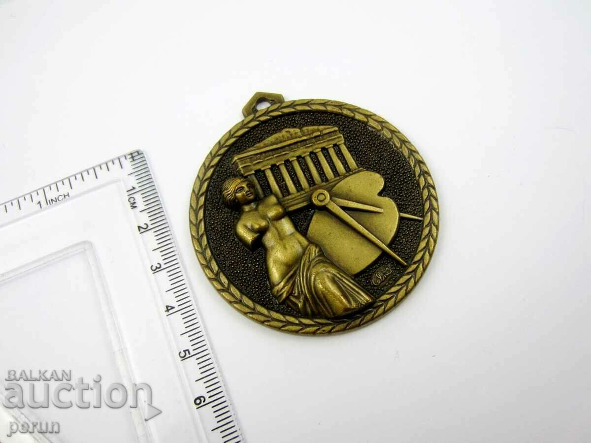 Delivery of BRONZE MEDAL-ARCHITECTURE-HISTORY-RARITY Delivery of BRONZE MEDAL-ARCHITECTURE-HISTORY-RARITY