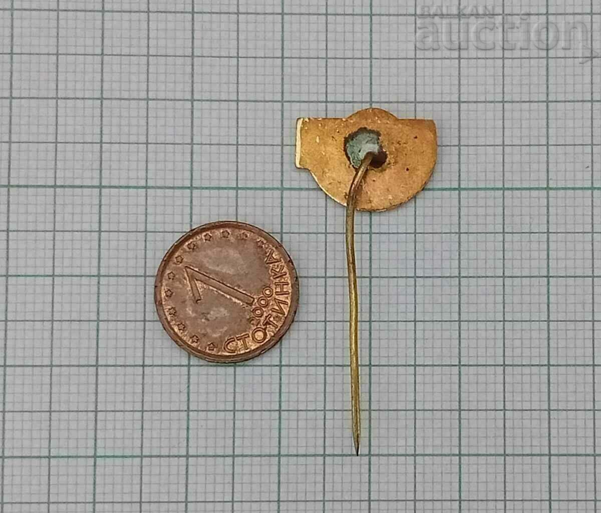 Auction VOLLEYBALL REPUBLICAN SECTION 1949 ENAMEL BADGE Auction VOLLEYBALL REPUBLICAN SECTION 1949 ENAMEL BADGE