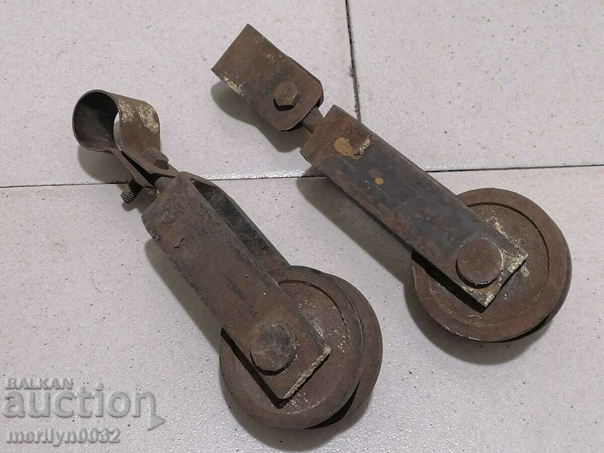 Old roll 2 pieces polyspast wrought iron with price 43.00 BGN | € 21.99 Old roll 2 pieces polyspast wrought iron with price 43.00 BGN | € 21.99