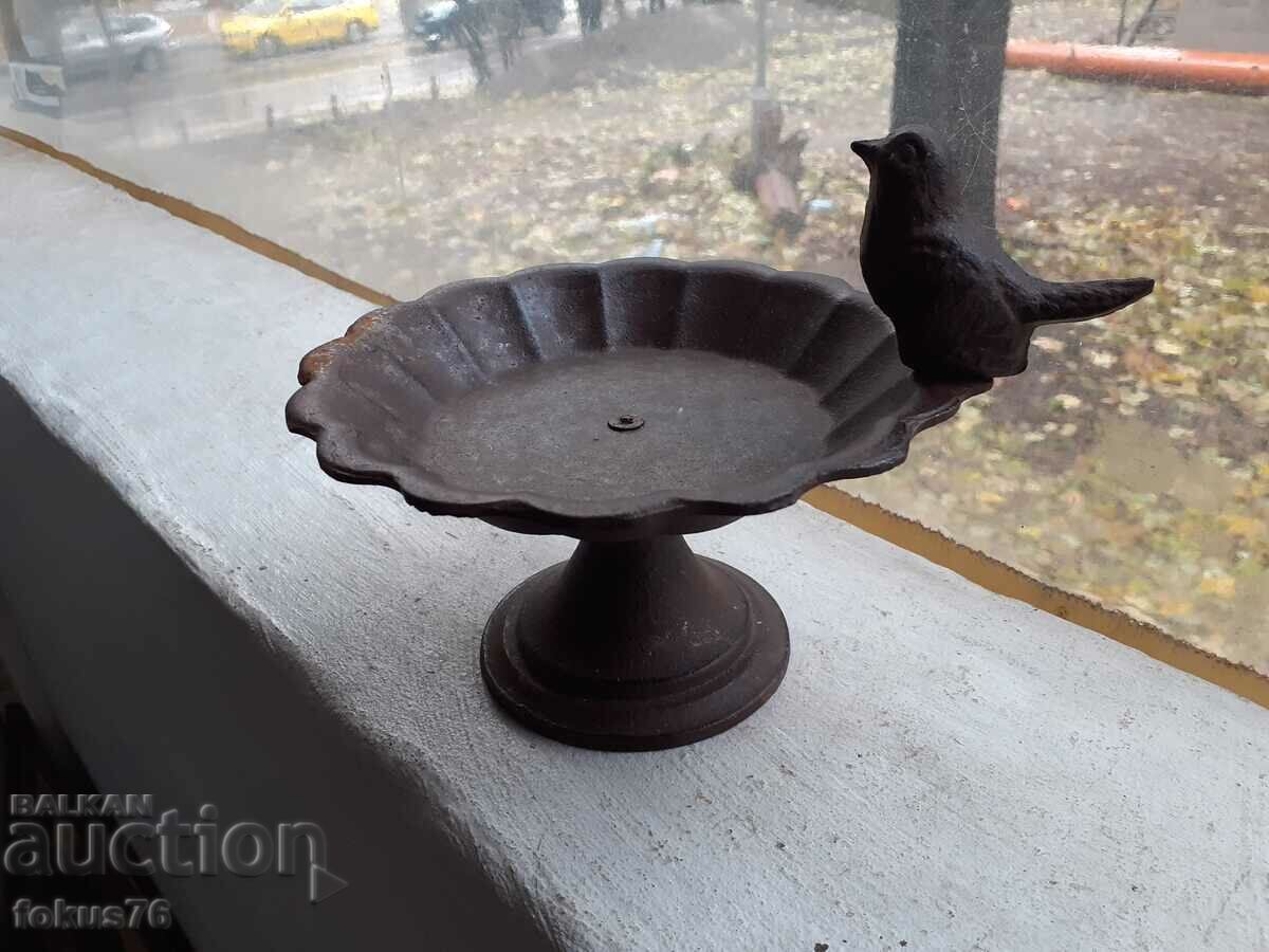 Auction Old small cast iron candle holder with a chick Auction Old small cast iron candle holder with a chick