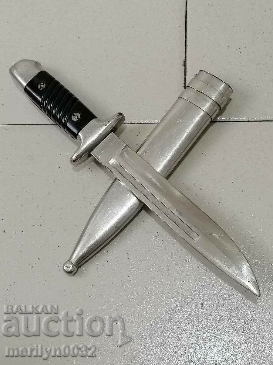 The knife of the daily knife bayonet