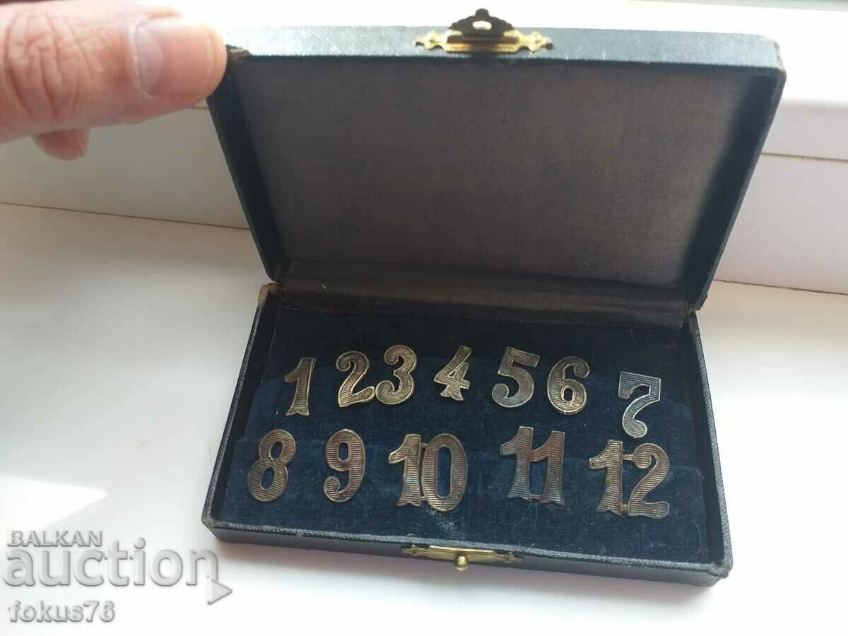 Găsire antică rară - Set de numere „Alpacca”. cu preț 95.00 BGN | € 48.57