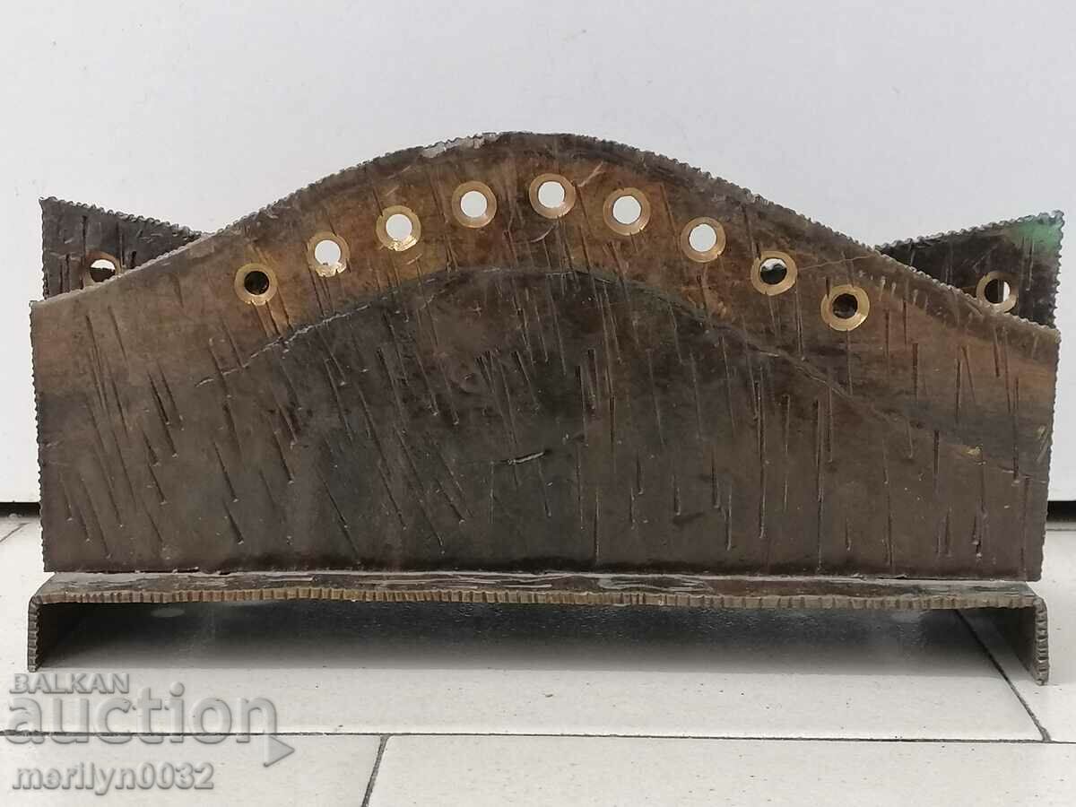 Wrought bronze pencil case from the company stationery inkwell with price 68.00 BGN | € 34.77 Wrought bronze pencil case from the company stationery inkwell with price 68.00 BGN | € 34.77
