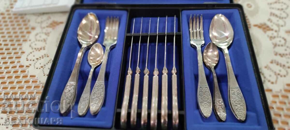 Auction Antique Deep Silver Plated Russian Cutlery Auction Antique Deep Silver Plated Russian Cutlery
