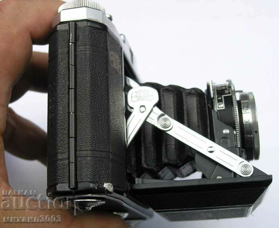 Auction "ZEISS IKON" bellows tape camera Auction "ZEISS IKON" bellows tape camera